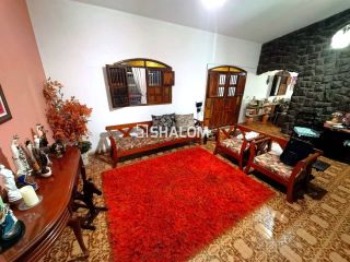 Casa para Vender com 4 quartos sendo 2 suítes no Jardim Quarenta em Campina Grande - PB