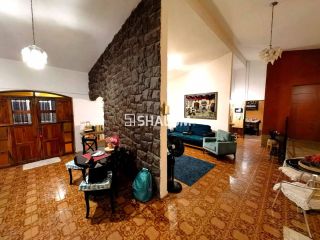 Casa para Vender com 4 quartos sendo 2 suítes no Jardim Quarenta em Campina Grande - PB