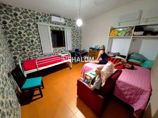 Casa para Vender com 4 quartos sendo 2 suítes no Jardim Quarenta em Campina Grande - PB