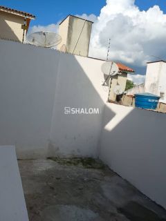 Casa para Alugar com 3 quartos no bairro Cuités em Campina Grande - PB