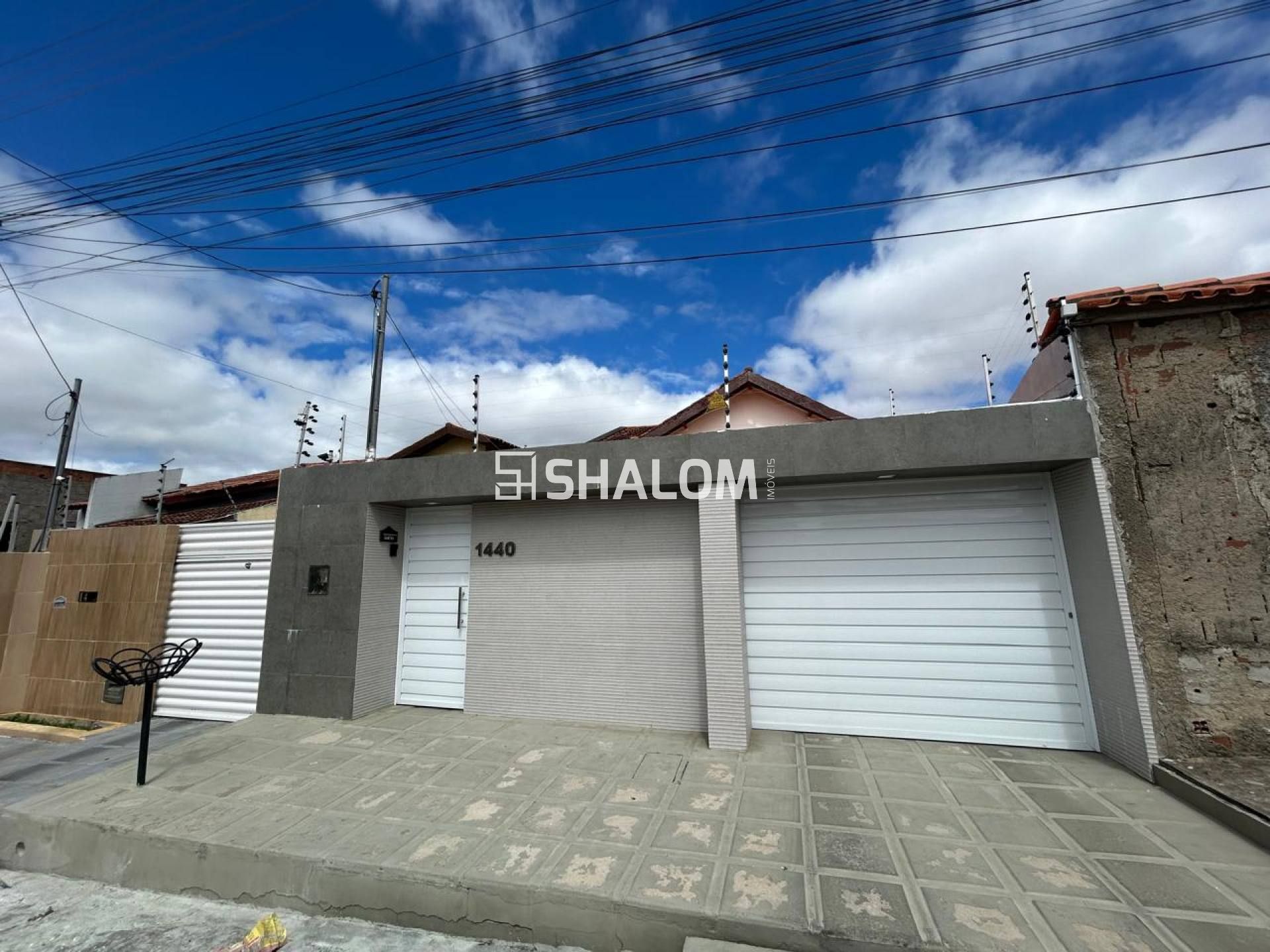 Casa para Vender com 3 quartos sendo 1 suíte no bairro Jardim Paulistano em Campina Grande - PB