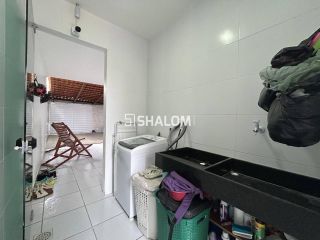 Casa para Vender com 3 quartos sendo 1 suíte no bairro Jardim Paulistano em Campina Grande - PB