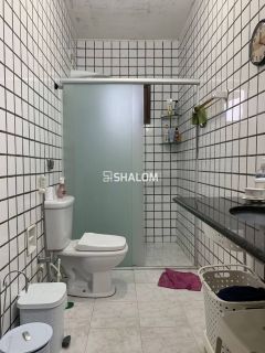 Casa para Vender com 3 quartos sendo 1 suíte no bairro Santa Rosa em Campina Grande - PB