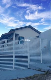 Casa para Vender com 2 quartos sendo 1 suíte no bairro Universitário em Campina Grande - PB