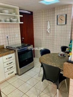 Apartamento para Vender com 3 quartos sendo 2 suítes no Residencial Queen Vitória no bairro Manaíra em João Pessoa - PB