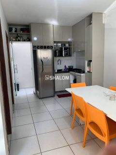 Casa Duplex para Vender com 4 quartos sendo 1 suíte no bairro João Paulo II em Campina Grande - PB
