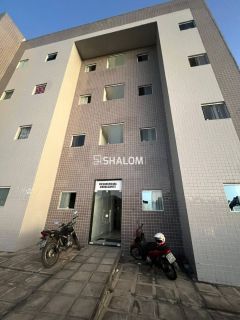 Apartamento para Alugar com 2 quartos sendo 1 suíte reversível no Residencial Cavalcante no bairro Quarenta em Campina Grande - PB
