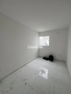 Casas para Vender com 3 quartos sendo 1 suíte no bairro Santa Rosa em Campina Grande - PB