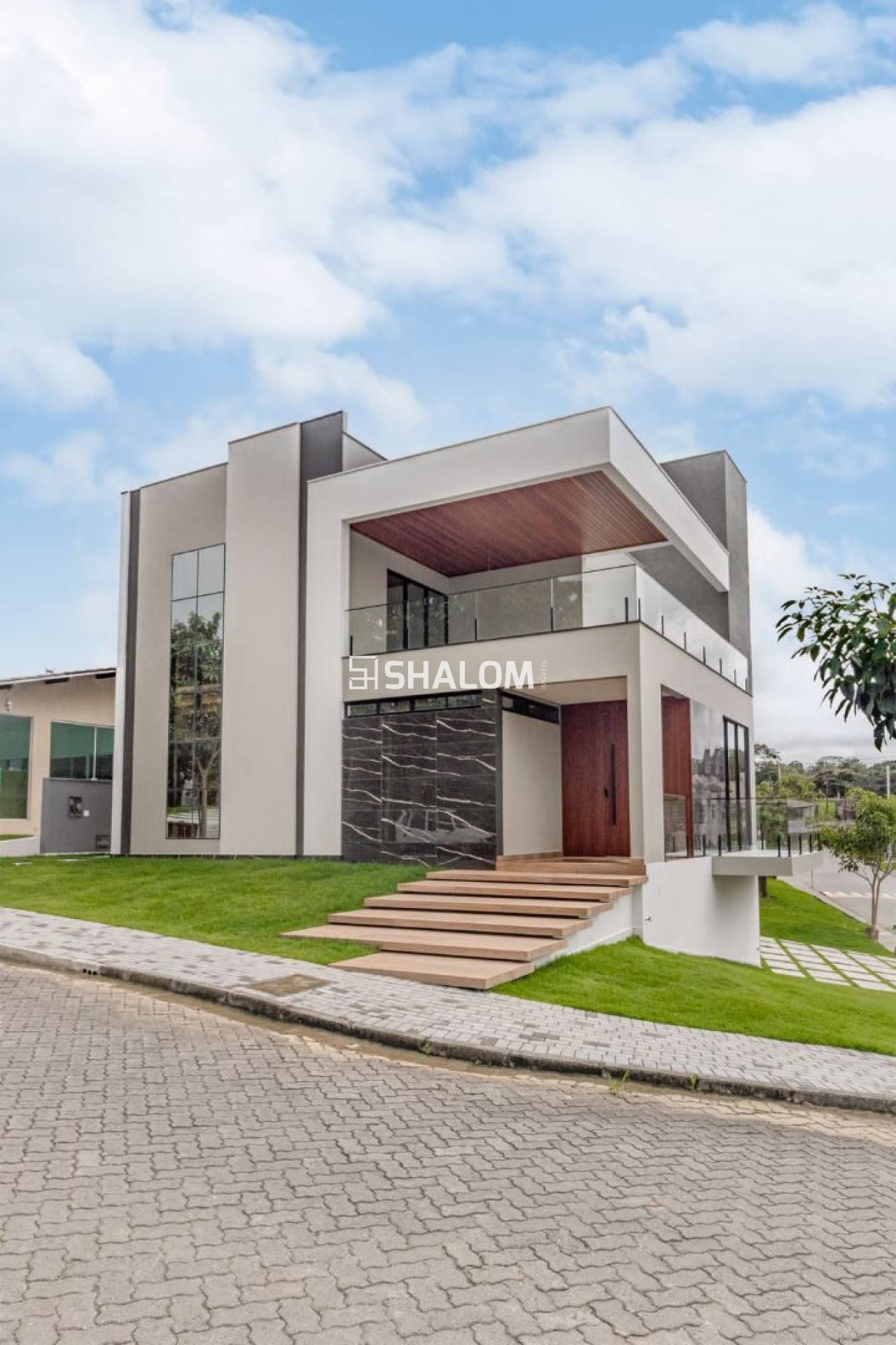 Casa de Alto Padrão para Vender com 5 suítes no Condomínio Eco Residence em Lagoa Seca - PB