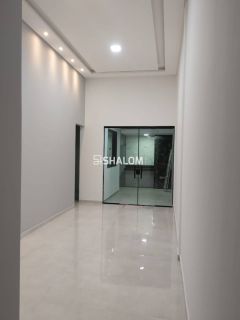 Casa para Vender com 3 quartos sendo 1 suíte no Condomínio Monteville Residence Privê no bairro Malvinas em Campina Grande - PB