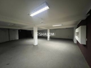 Ponto Comercial com Subsolo e 2 Apartamentos para Alugar no bairro São José em Campina Grande - PB