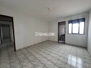 Ponto Comercial com Subsolo e 2 Apartamentos para Alugar no bairro São José em Campina Grande - PB