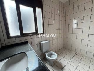 Ponto Comercial com Subsolo e 2 Apartamentos para Alugar no bairro São José em Campina Grande - PB