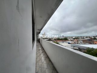 Ponto Comercial com Subsolo e 2 Apartamentos para Alugar no bairro São José em Campina Grande - PB