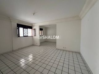 Ponto Comercial com Subsolo e 2 Apartamentos para Alugar no bairro São José em Campina Grande - PB