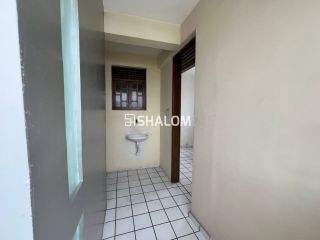 Ponto Comercial com Subsolo e 2 Apartamentos para Alugar no bairro São José em Campina Grande - PB