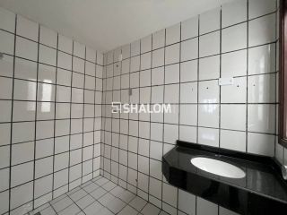 Ponto Comercial com Subsolo e 2 Apartamentos para Alugar no bairro São José em Campina Grande - PB