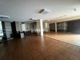 Ponto Comercial com Subsolo e 2 Apartamentos para Alugar no bairro São José em Campina Grande - PB