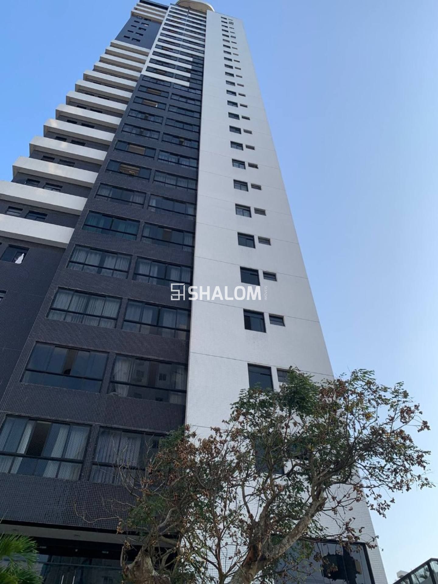 Apartamento para Vender com 3 quartos sendo 2 suítes no Solar Nobre Residence no Centro em Campina Grande - PB