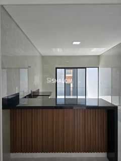 Casa para Vender com 3 quartos sendo 1 suíte no Condomínio Monteville Residence Privê nas Malvinas em Campina Grande - PB