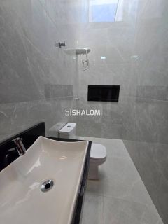 Casa para Vender com 3 quartos sendo 1 suíte no Condomínio Monteville Residence Privê nas Malvinas em Campina Grande - PB