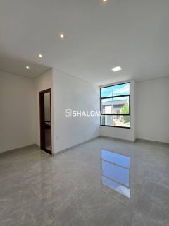 Casa para Vender com 3 quartos sendo 1 suíte no Condomínio Monteville Residence Privê nas Malvinas em Campina Grande - PB