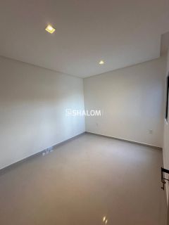 Casa Térrea para Vender com 3 quartos sendo 1 suíte no Ecoville Residence Privê em Campina Grande - PB