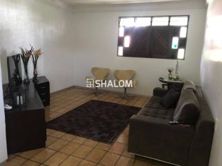 Casa para Vender com 4 quartos sendo 2 suítes na Prata em Campina Grande - PB