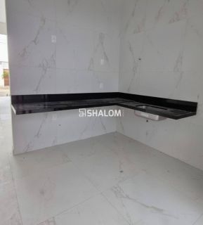 Casa para Vender com 3 quartos sendo 1 suíte no Condomínio Monteville Residence Privê nas Malvinas em Campina Grande - PB