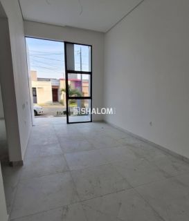 Casa para Vender com 3 quartos sendo 1 suíte no Condomínio Monteville Residence Privê nas Malvinas em Campina Grande - PB