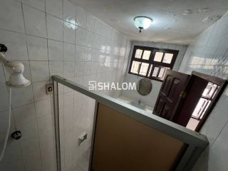 Casa para Alugar com 2 suítes sendo 1 suíte master no Centro em Campina Grande - PB