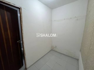 Casa para Alugar com 2 suítes sendo 1 suíte master no Centro em Campina Grande - PB