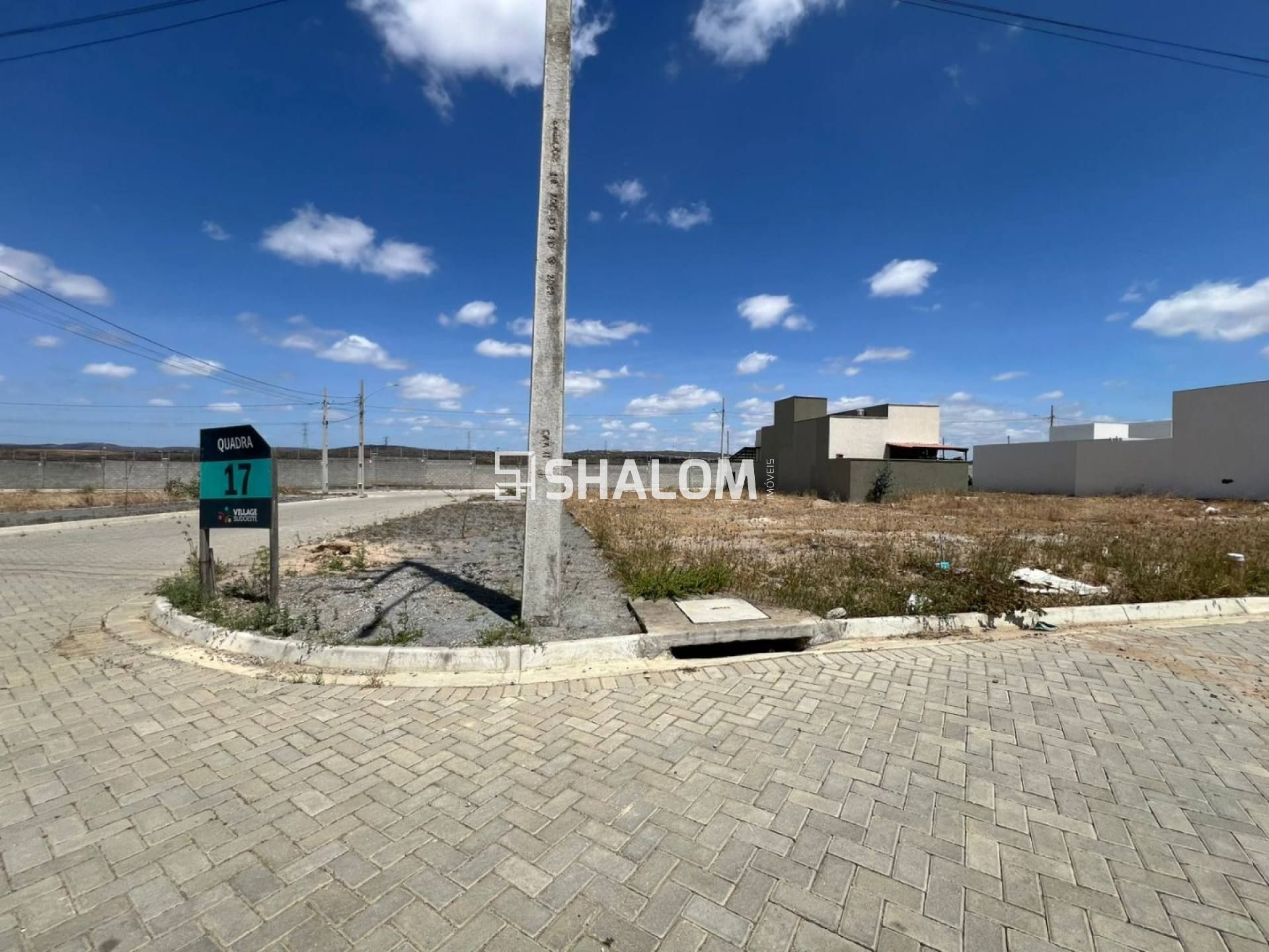 Lote para Vender no Village Sudoeste Privê no Portal Sudoeste em Campina Grande - PB