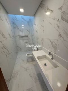 Casa para Vender com 3 quartos sendo 1 suíte master no Monteville Residence Privê nas Malvinas em Campina Grande - PB