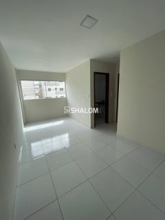 Apartamento para Vender com 2 quartos no Flores de Campina VI no Serrotão em Campina Grande - PB