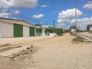 Galpão / Depósito / Armazém Para Alugar na Avenida Juscelino Kubitschek em Campina Grande