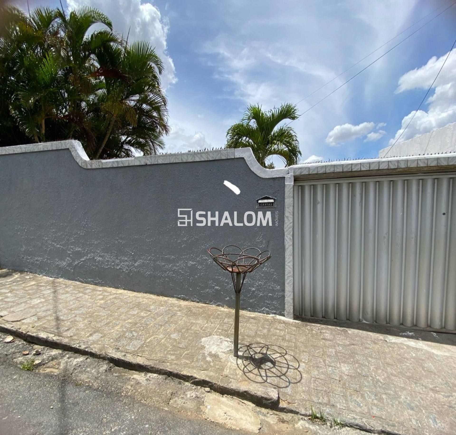 Casa para Vender com 3 quartos sendo 1 suíte em Santa Rosa em Campina Grande - PB