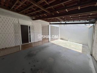 Casa para Alugar com 3 quartos sendo 1 suíte no Centenário em Campina Grande - PB