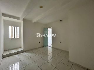 Casa para Alugar com 2 quartos no Monte Santo em Campina Grande - PB