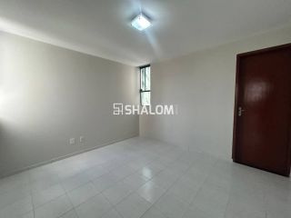 Apartamento para Vender com 3 quartos sendo 1 suíte no Catolé em Campina Grande - PB