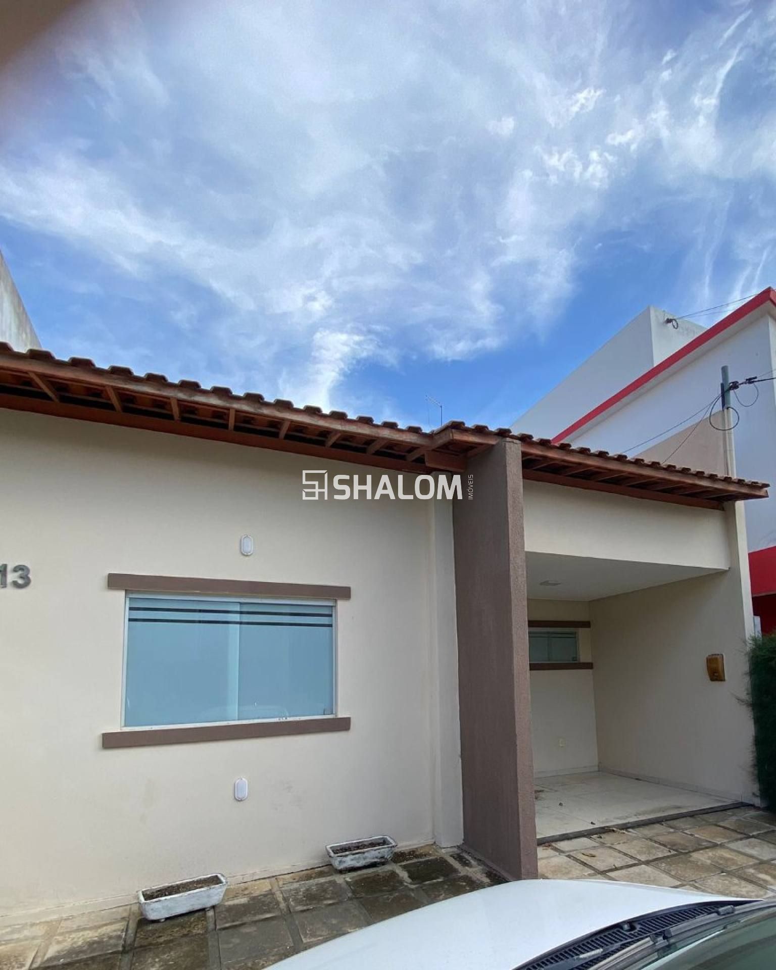 Casa para Vender com 3 quartos sendo 1 suíte no Serraville Residence Privê nas Malvinas em Campina Grande - PB