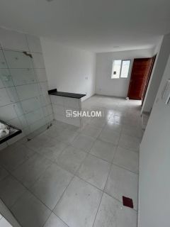 Casa Duplex para Vender com 2 quartos sendo 1 suíte reversível no Portal Campina em Campina Grande - PB