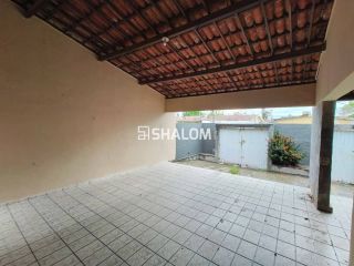 Casa para Alugar com 5 quartos sendo 4 suítes na Liberdade em Campina Grande - PB