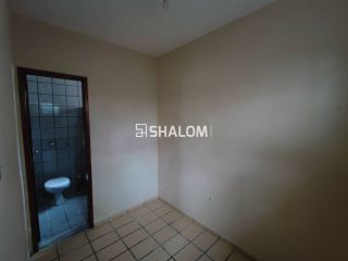 Casa para Alugar com 5 quartos sendo 4 suítes na Liberdade em Campina Grande - PB