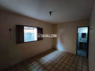 Casa para Alugar com 5 quartos sendo 4 suítes na Liberdade em Campina Grande - PB