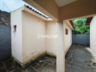 Casa para Alugar com 5 quartos sendo 4 suítes na Liberdade em Campina Grande - PB