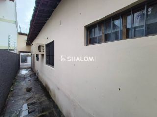 Casa para Alugar com 5 quartos sendo 4 suítes na Liberdade em Campina Grande - PB