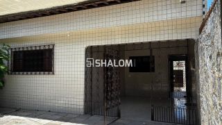 Casa para Vender com 2 suítes no Catolé em Campina Grande - PB