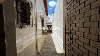 Casa para Vender com 2 suítes no Catolé em Campina Grande - PB