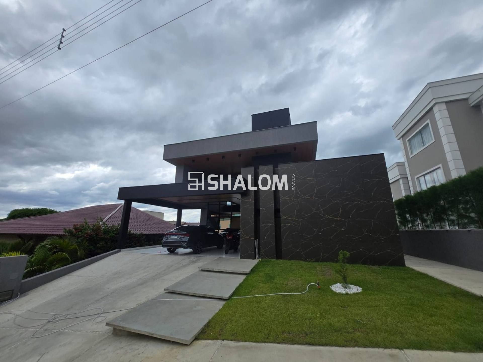 Casa para Vender com 3 suítes no Condomínio Nações Residence Privê em Lagoa Seca - PB